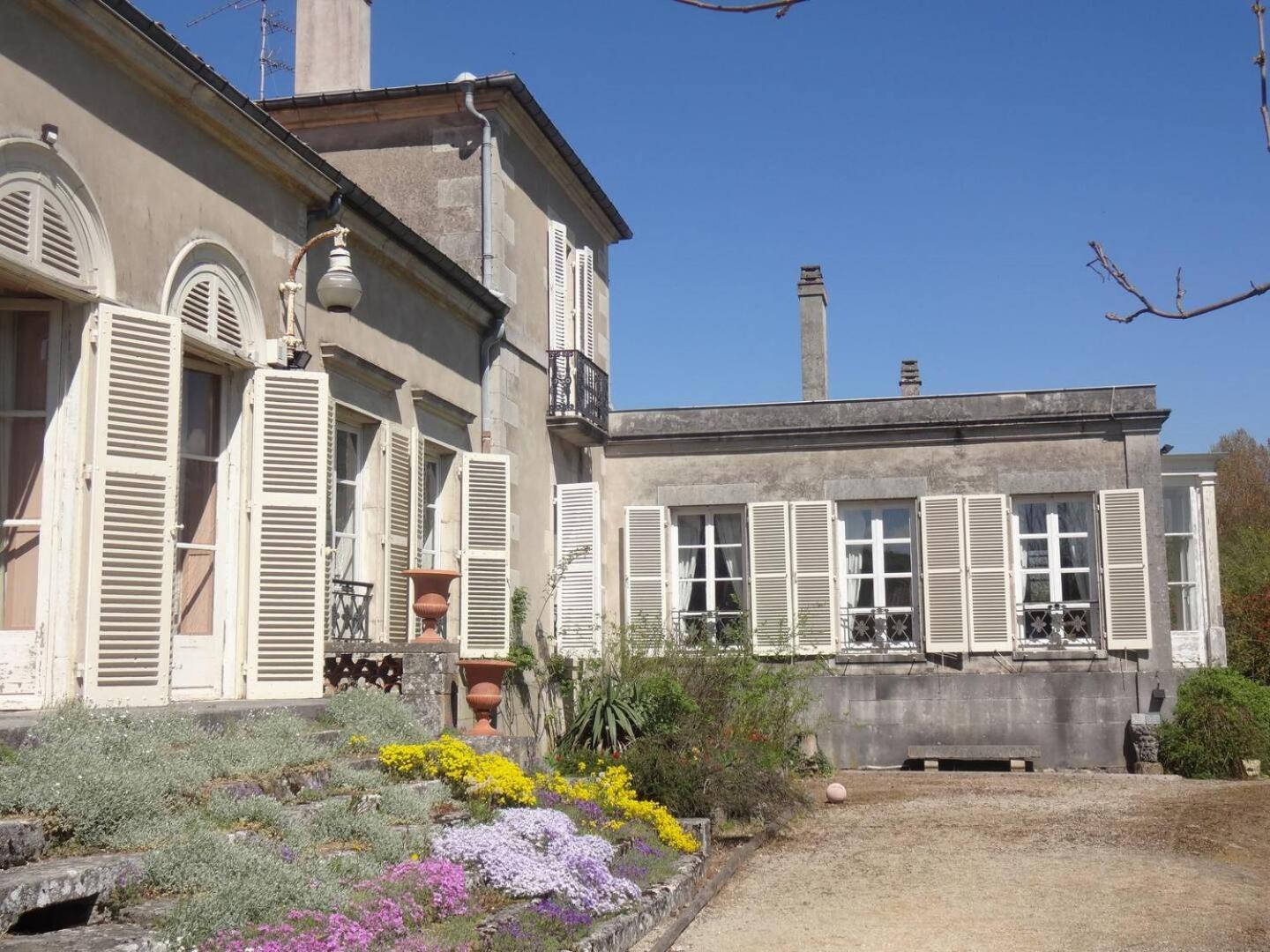 Chateau De Choloy Eksteriør bilde