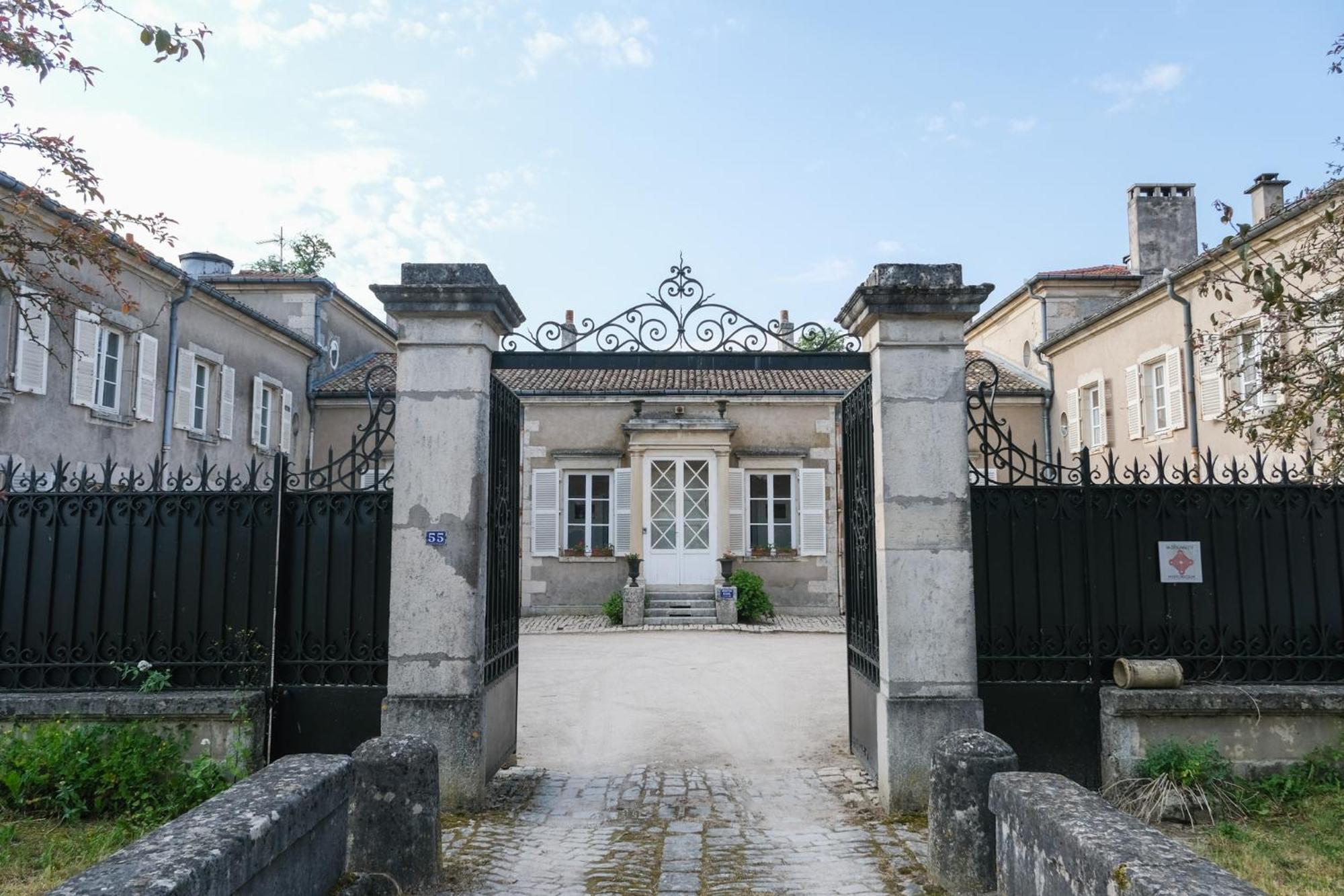 Chateau De Choloy Eksteriør bilde